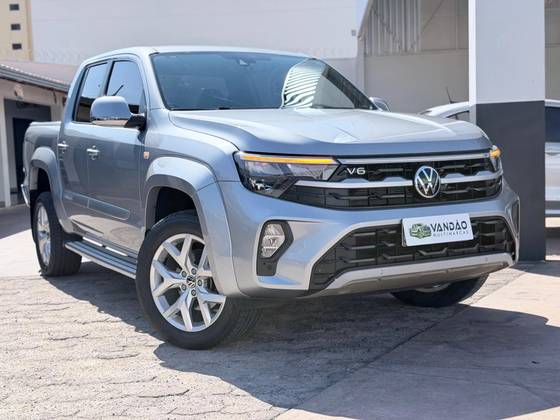 VOLKSWAGEN AMAROK 3.0 V6 TDI DIESEL HIGHLINE CD 4MOTION AUTOMÁTICO VOLKSWAGEN AMAROK 3.0 V6 TDI DIESEL HIGHLINE CD 4MOTION AUTOMÁTICO